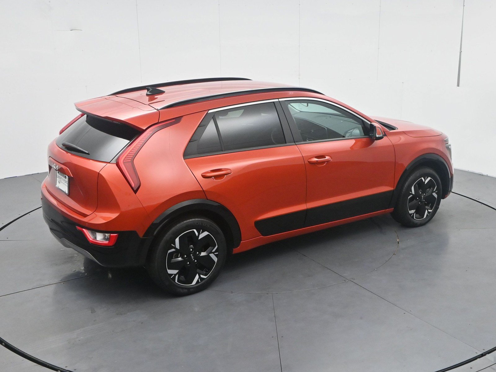 Used 2023 Kia Niro Wind FWD image 35