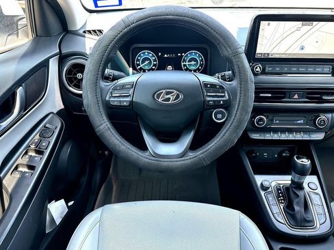 Used 2023 Hyundai Kona Limited FWD image 24