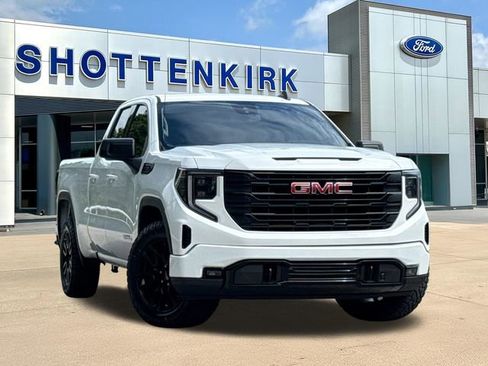 Used 2023 GMC Sierra 1500 Elevation RWD image 1