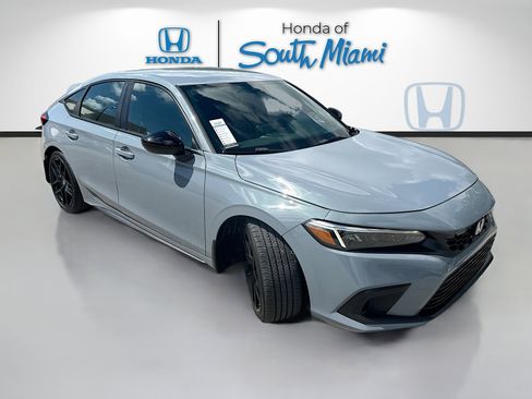 Used 2024 Honda Civic Sport image 1