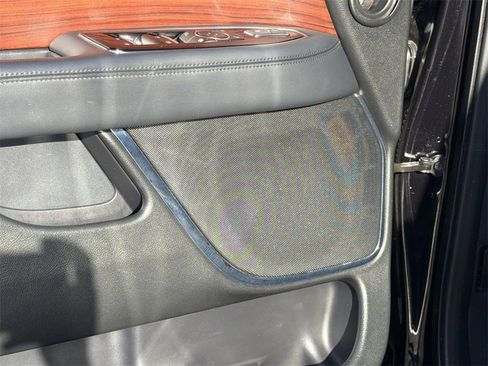 Used 2023 Lincoln Navigator L Reserve image 22