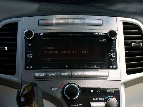 Used 2012 Toyota Venza LE w/ LE Convenience Pkg FWD image 26