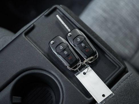 Used 2023 Ford F150 XLT AWD/4WD image 55