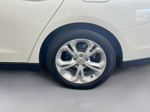 Certified 2025 Honda Accord LX image 23