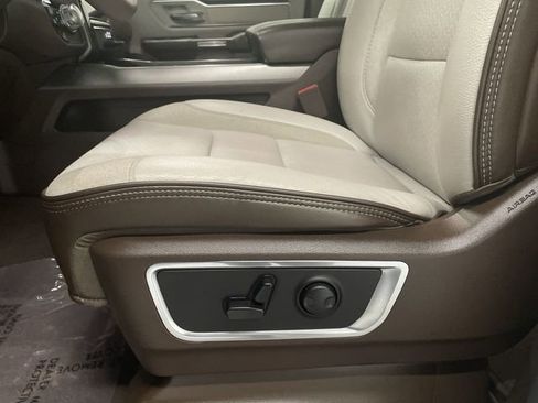 Used 2025 RAM 1500 Laramie image 22