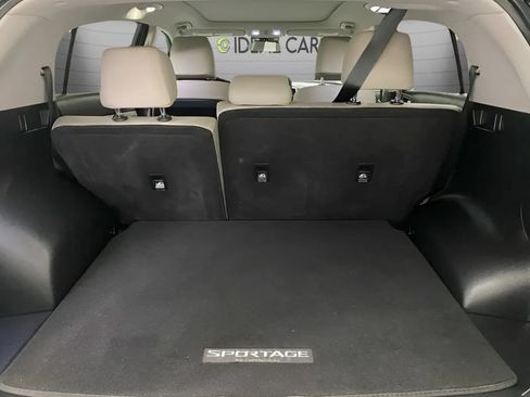 Used 2022 Kia Sportage EX FWD image 12