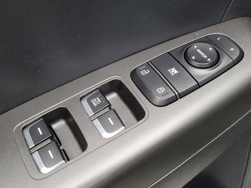 Used 2018 Kia Sportage LX w/ LX Popular Package image 27