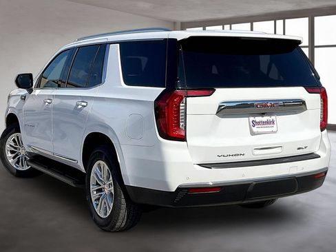 Used 2024 GMC Yukon SLT RWD image 4