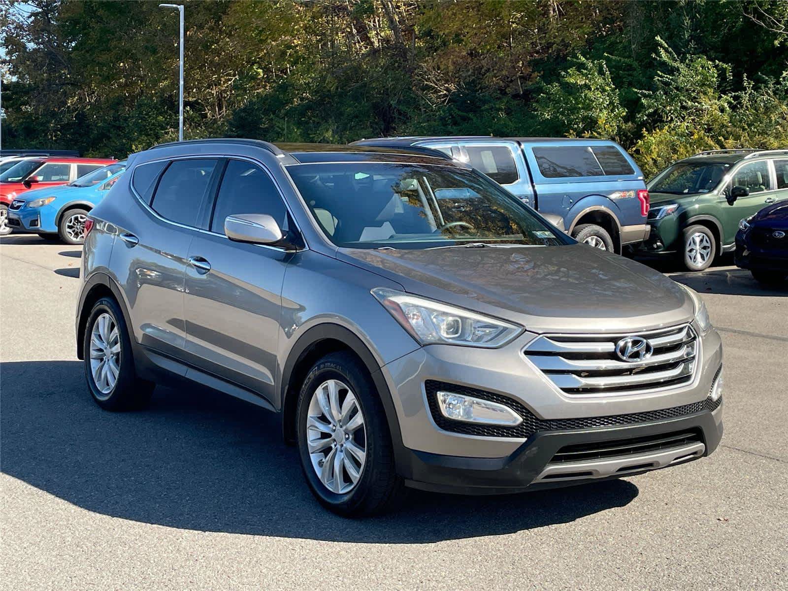 Used 2016 Hyundai Santa Fe Sport w/ Option Group 04 AWD/4WD image 7