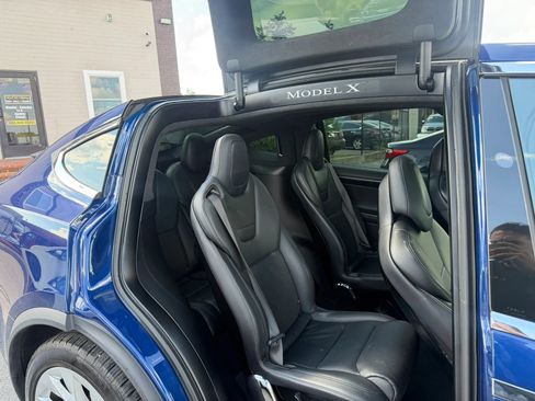 Used 2016 Tesla Model X 75D AWD/4WD image 11