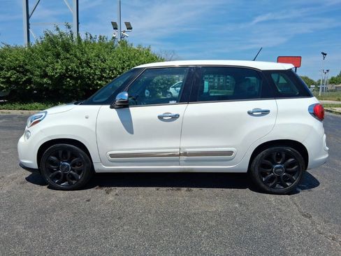 Used 2014 FIAT 500L Lounge FWD image 4