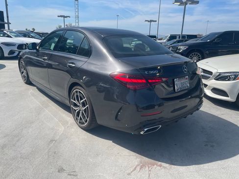 Used 2023 Mercedes-Benz C 300 Sedan image 4