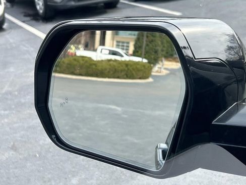 Used 2024 Toyota Tundra Limited w/ TRD Off-Road Package image 15