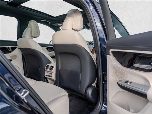 Certified 2024 Mercedes-Benz GLC 300 4MATIC image 27