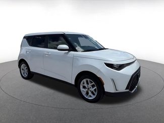 Used 2025 Kia Soul LX w/ LX Technology Package FWD video 2