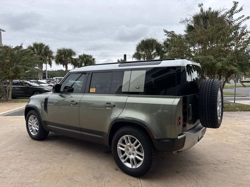 Used 2024 Land Rover Defender 110 S image 5