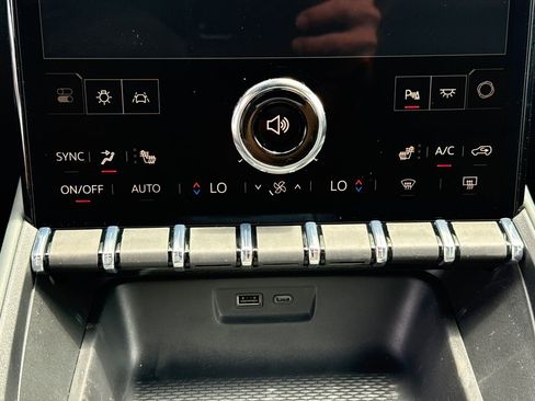 New 2026 GMC Terrain AT4 image 27