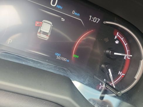 Certified 2025 Toyota RAV4 XLE FWD image 22