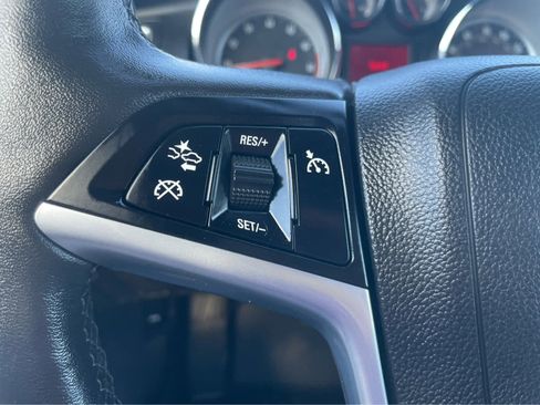 Used 2018 Buick Cascada Premium image 16