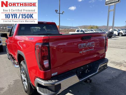 New 2026 GMC Sierra 1500 SLE image 8