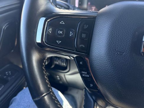 Used 2025 RAM 1500 Limited image 27