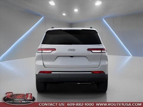 New 2026 Jeep Grand Cherokee L Laredo AWD/4WD image 8