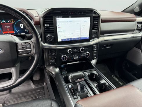 Used 2021 Ford F150 Lariat w/ Equipment Group 502A High image 19