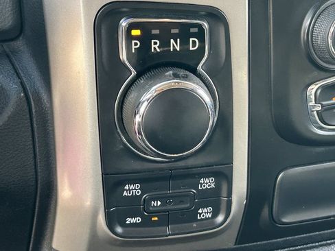Used 2017 RAM 1500 Big Horn AWD/4WD image 30