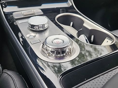 Used 2026 Genesis GV70 2.5T image 14