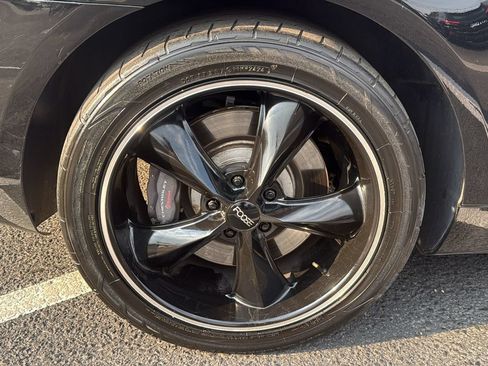 Used 2010 Chevrolet Camaro SS RWD image 13