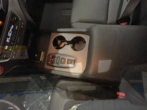 Certified 2024 Honda Passport EX-L image 33
