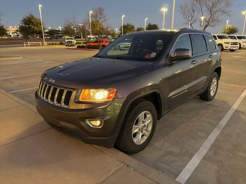 Used 2014 Jeep Grand Cherokee Laredo w/ Quick Order Package 23E image 4