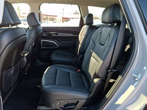 Used 2022 Kia Telluride EX w/ EX Premium Package image 10