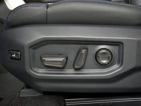 New 2026 Toyota Tundra Platinum AWD/4WD image 16