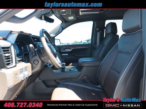 Used 2023 GMC Sierra 1500 Denali w/ Denali Reserve Package AWD/4WD image 5