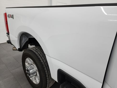Used 2023 Ford F350 XLT image 26