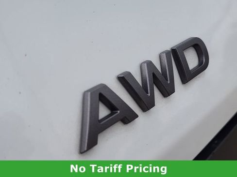 Used 2025 Nissan Murano SV AWD/4WD image 10