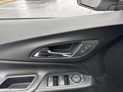 Used 2019 Chevrolet Equinox LT image 14