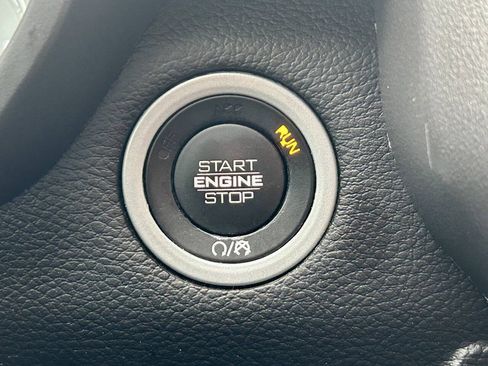 Used 2019 RAM 1500 Big Horn AWD/4WD image 28