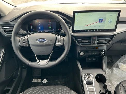 New 2026 Ford Escape SE FWD image 14