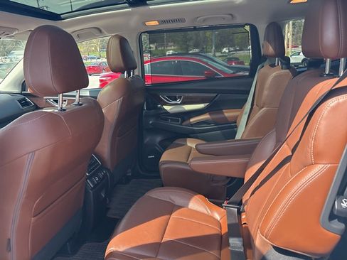 Used 2019 Subaru Ascent Touring w/ Popular Package #2 AWD/4WD image 14