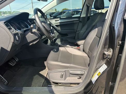 Used 2019 Volkswagen Golf Alltrack SE AWD/4WD image 15