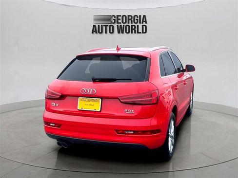 Used 2017 Audi Q3 2.0T Premium Plus w/ Premium Plus Package image 5