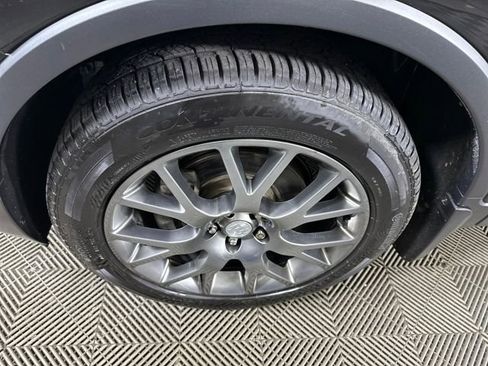 Used 2019 Buick Encore Sport Touring image 10