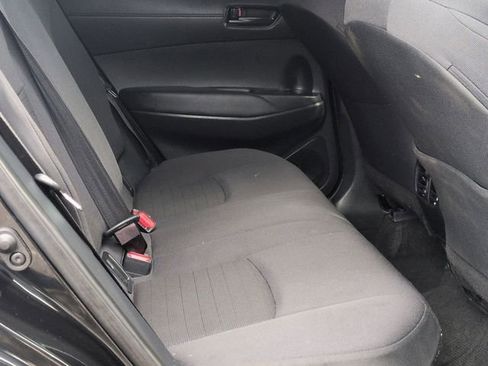 Certified 2025 Toyota Corolla Cross AWD Hybrid w/ Moonroof Package image 29