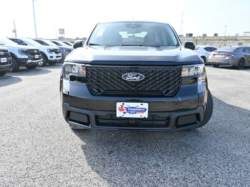 New 2026 Ford Maverick XLT w/ XLT Luxury Package image 9