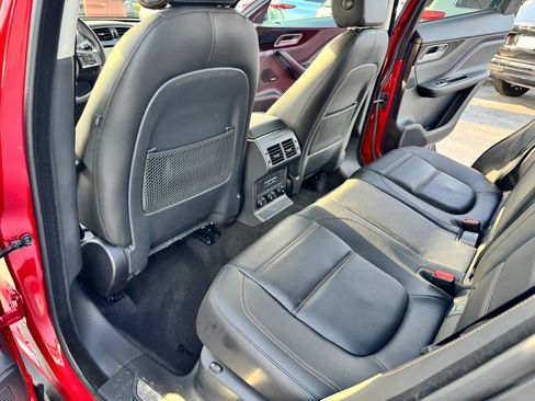 Used 2020 Jaguar F-PACE Prestige AWD/4WD image 19