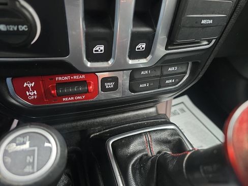 Used 2019 Jeep Wrangler Rubicon image 23