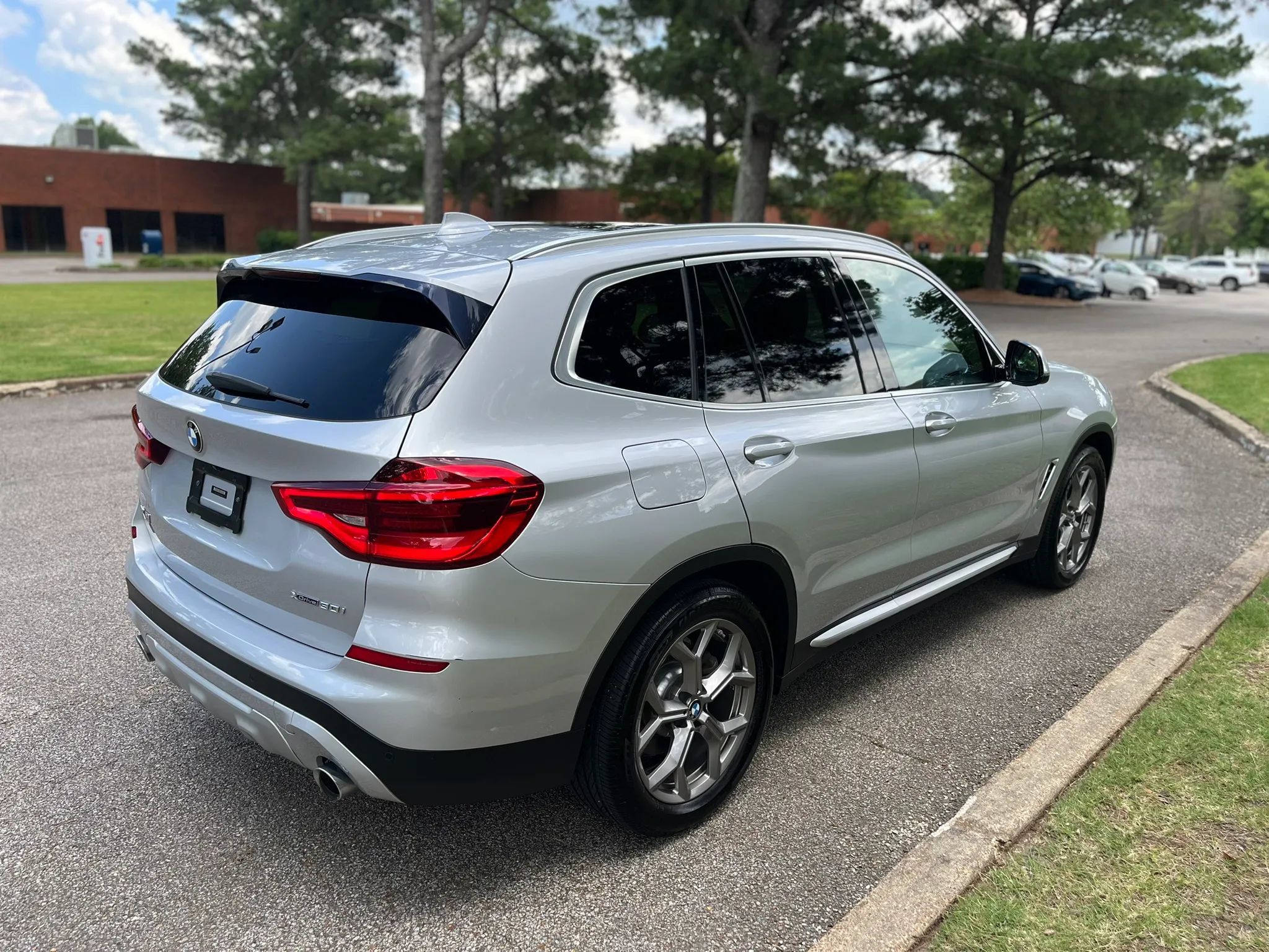 Used 2020 BMW X3 xDrive30i w/ Convenience Package AWD/4WD image 5