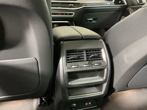 New 2026 BMW X5 sDrive40i w/ M Sport Package image 25